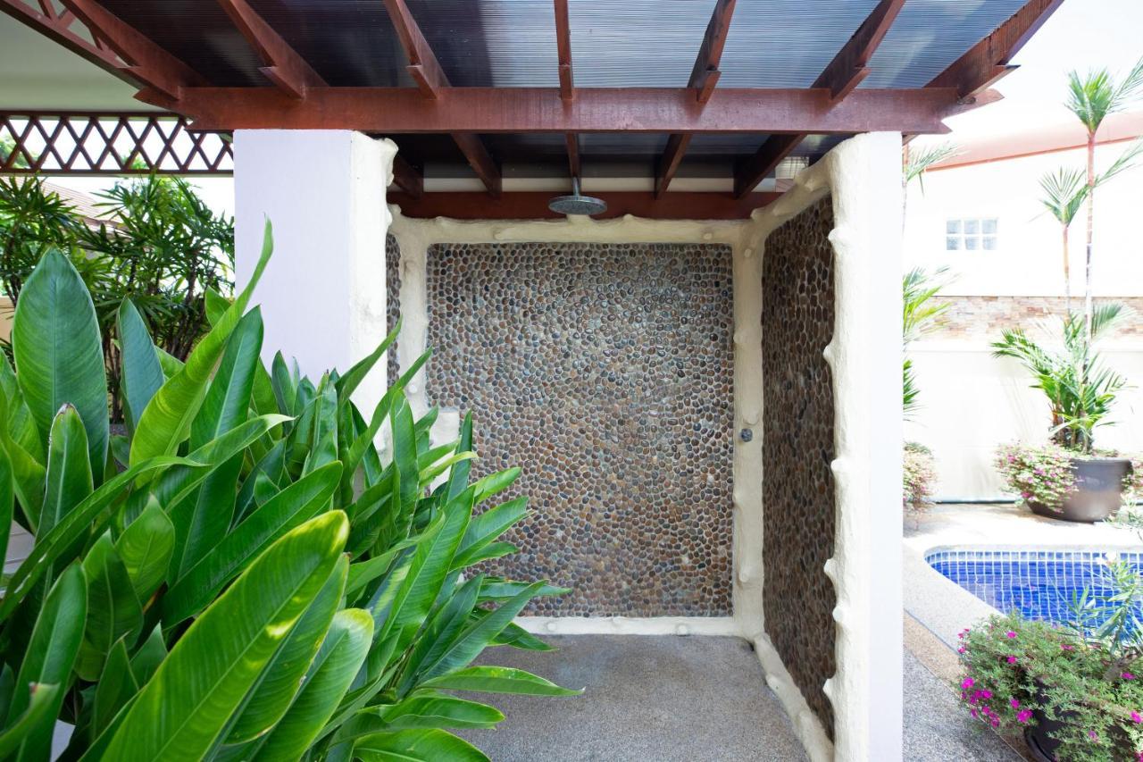Beautiful 5Br Villa Felicity, Pool & Garden, Near Naiharn Rawai Bagian luar foto