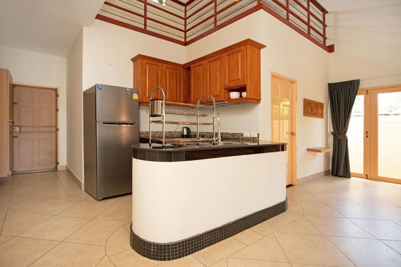 Beautiful 5Br Villa Felicity, Pool & Garden, Near Naiharn Rawai Bagian luar foto